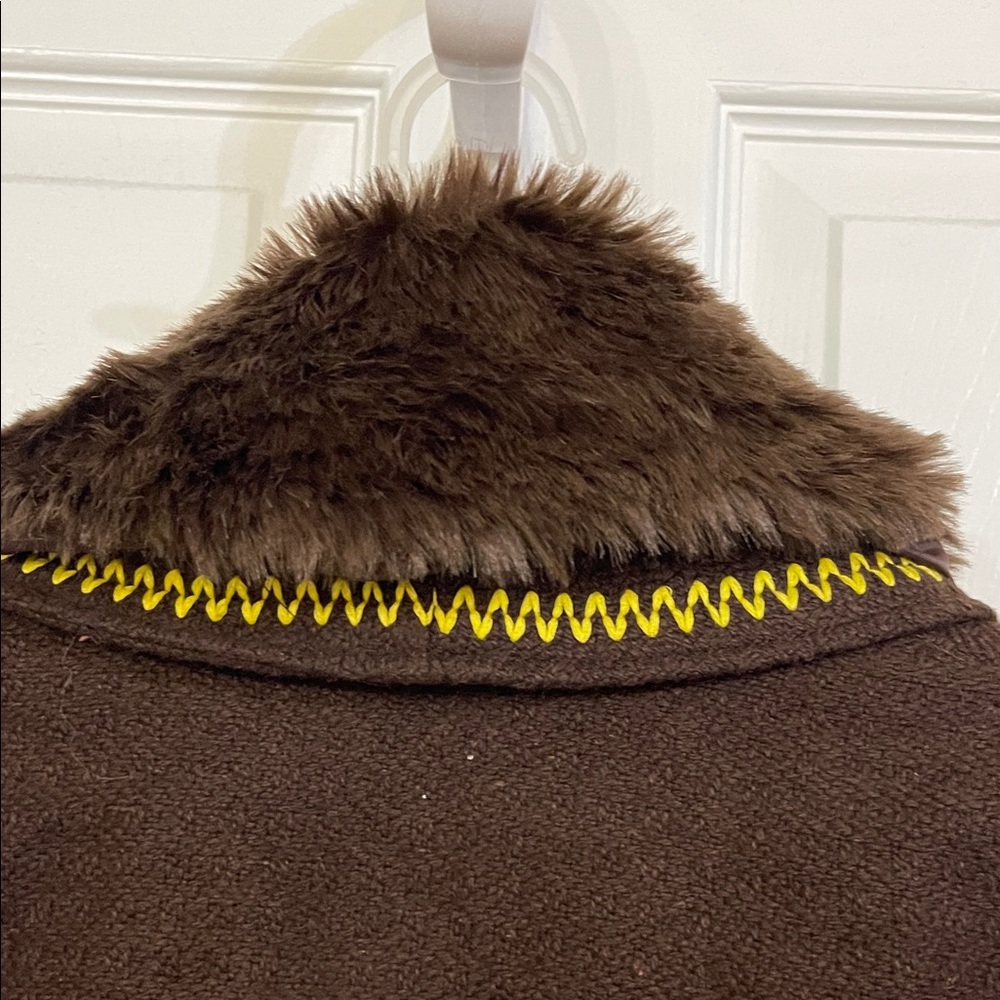 Vtg Forever 21 Embroidered Brown Cropped Jacket with faux Fur Collar XS - Picture 5 of 7